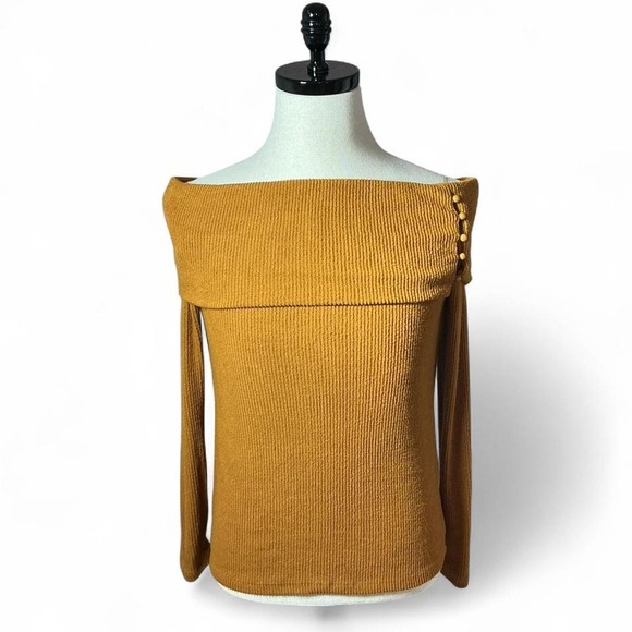 Sweaters - Off Shoulder Long Sleeve‎ Ribbed Knit Top With Button Detail - Mustard